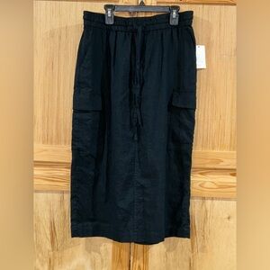 a new day NWT black linen modest cargo skirt size M